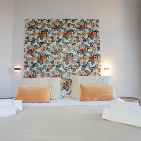 Domus Marina Guest house 4*